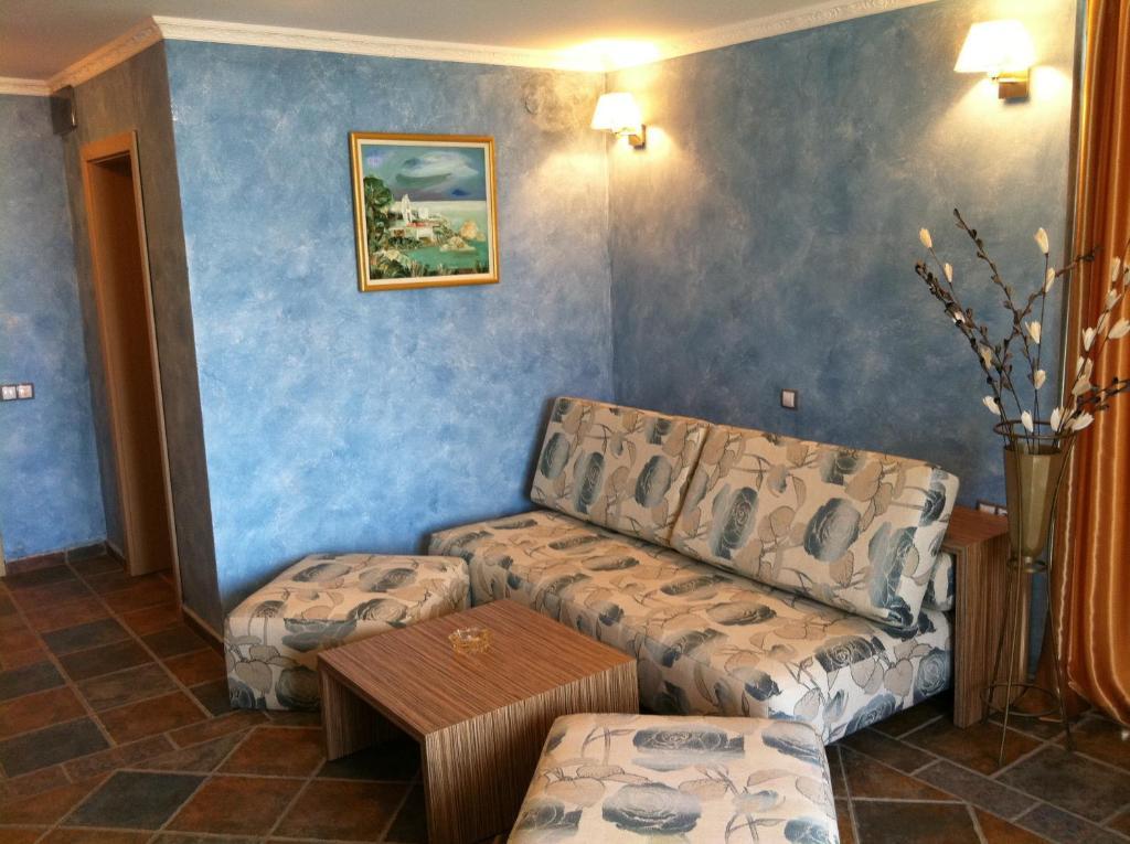 Rusalka Holiday Village Kamen Bryag Room photo